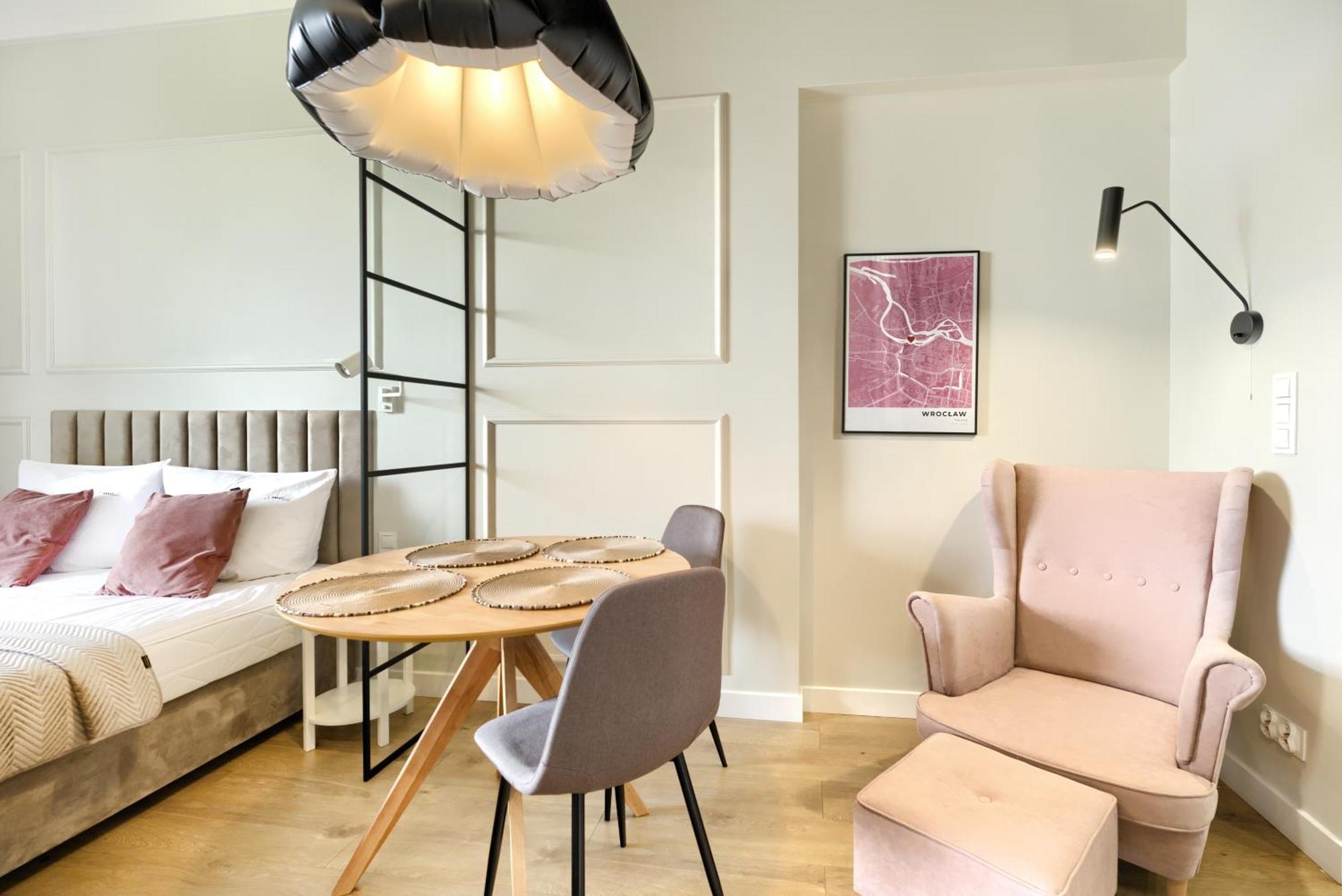 Apartment Aboutartapartments - By The River
