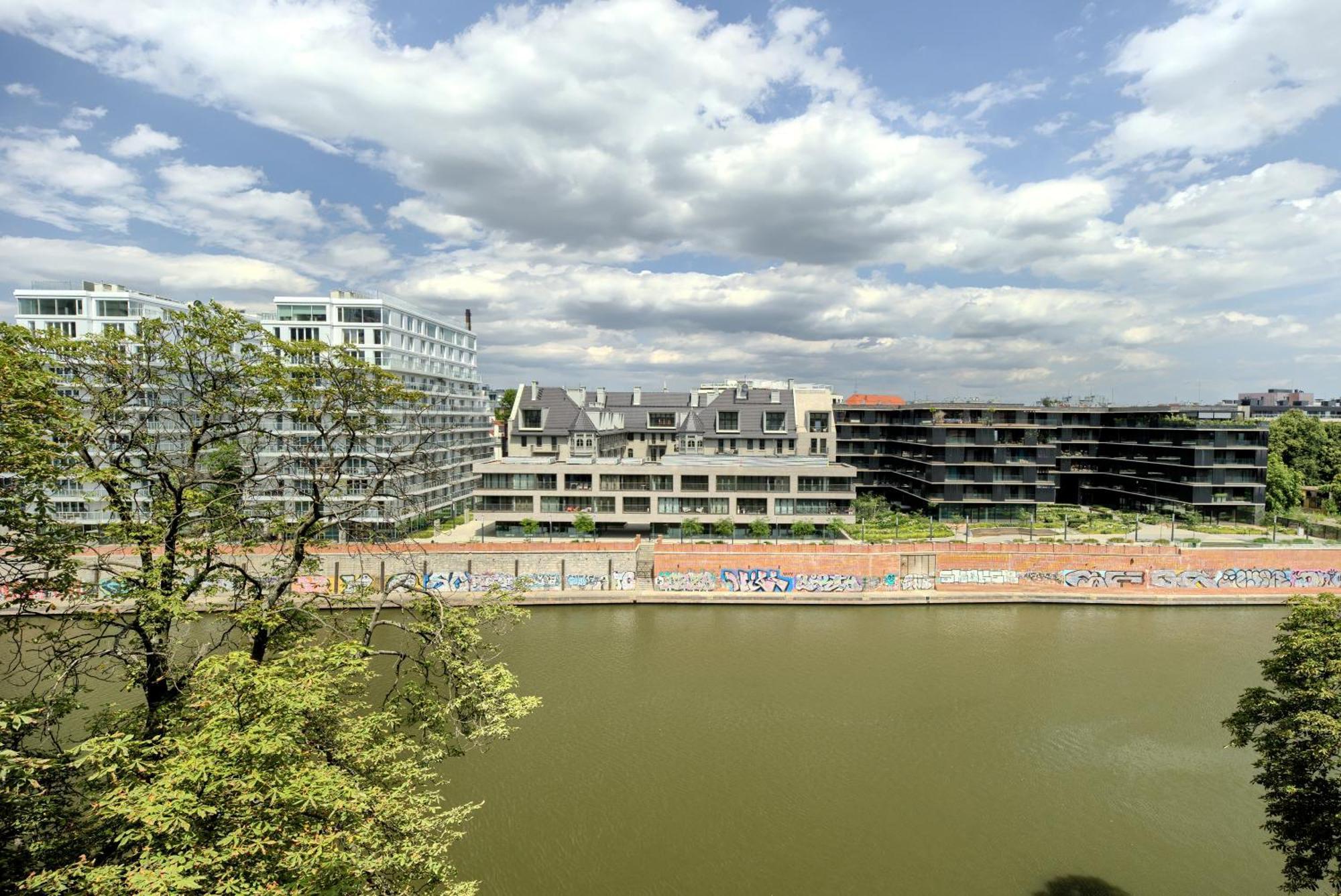 Aboutartapartments - By The River * Wroclaw