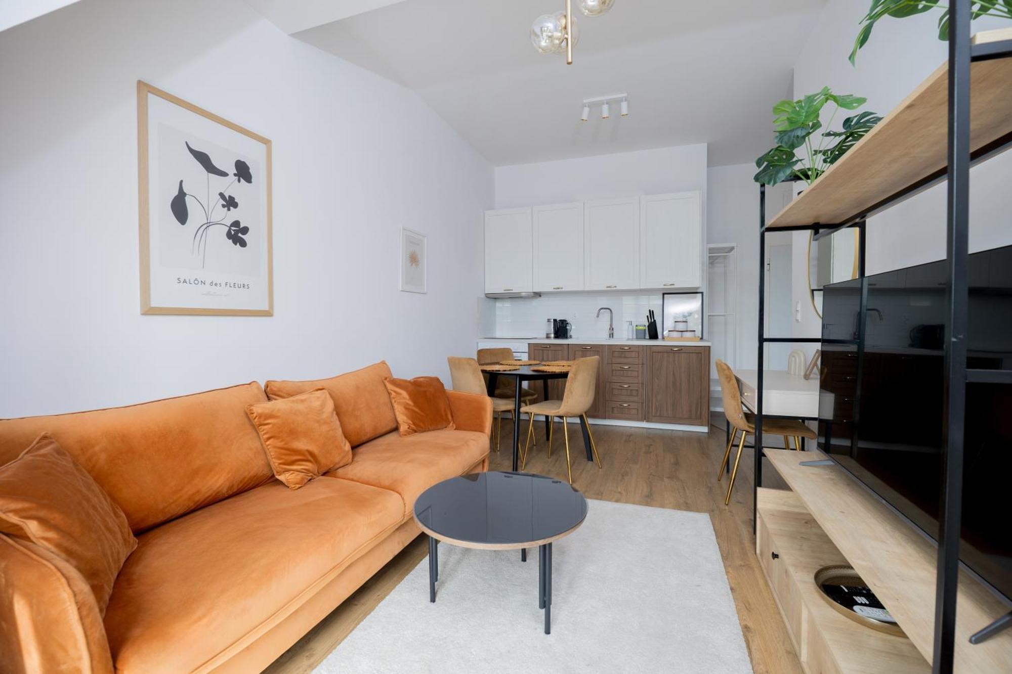 Apartment Aboutartapartments - By The River