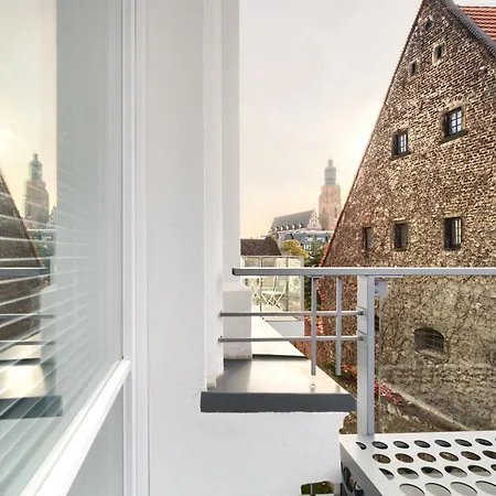 Aboutartapartments - By The River Wroclaw Exterior photo