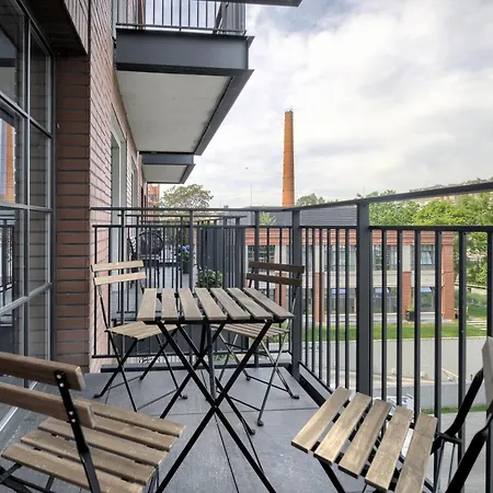 Aboutartapartments - By The River Wroclaw Exterior photo
