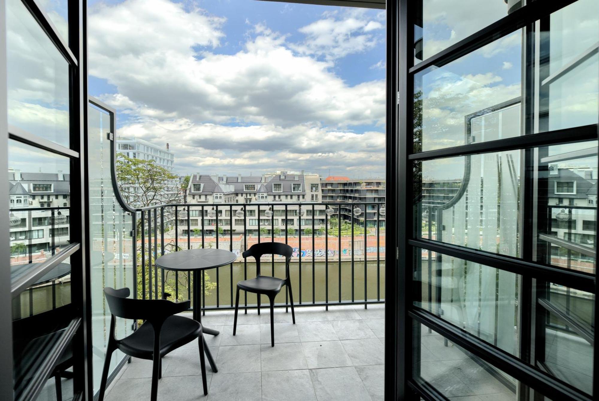 Aboutartapartments - By The River * Breslavia